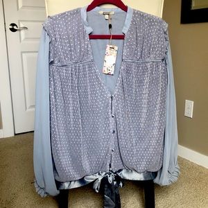 Buckle grey top-new